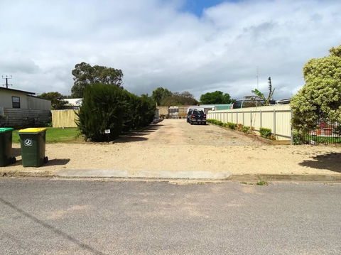 Passat Holiday Units - Unit 1 - Darwin Holiday 1