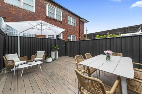 Peaceful 2 Bedroom With Private Backyard And BBQ - Darwin Holiday 0
