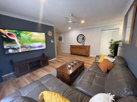 Peaceful Brand New Holiday House In North Lakes - Darwin Holiday 2
