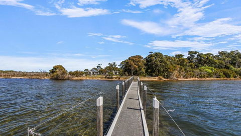 Peninsula At Metung - Access By Boat Only - Darwin Holiday 1