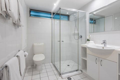 Poinciana Lodge - 2 Bedroom - On Hamilton Island By HIHA - Darwin Holiday 2