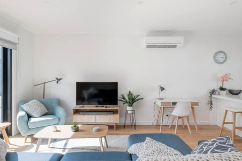 Perfect Port Melbourne Townhouse - Darwin Holiday 1