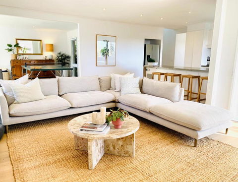Pool & Pet Friendly - Mornington Peninsula Beach House - Darwin Holiday 1
