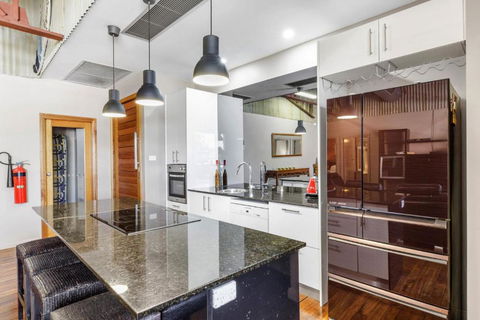 Platinum Precinct - The Apartment - Darwin Holiday 0