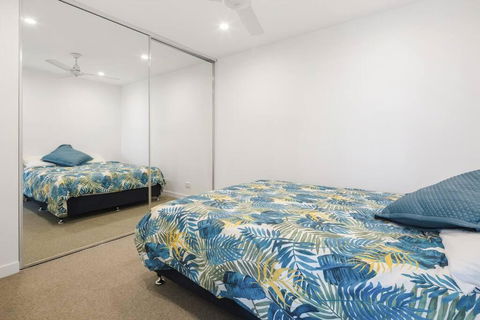 Perfect Haven In Spring Hill 2B1B And Parking - Darwin Holiday 3