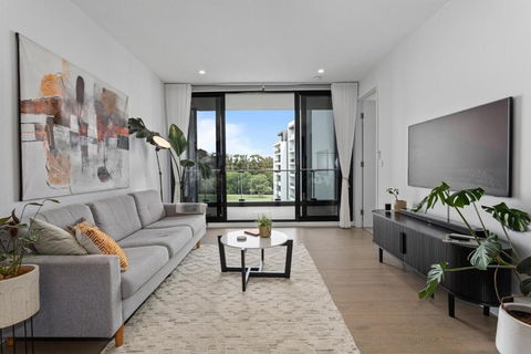Perfect Location With 5 Star Amenities - Darwin Holiday 1
