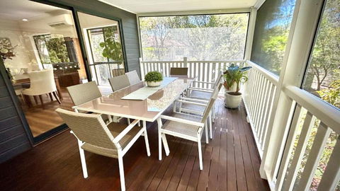 Perfect North Brisbane Retreat 4 Bed - Darwin Holiday 1