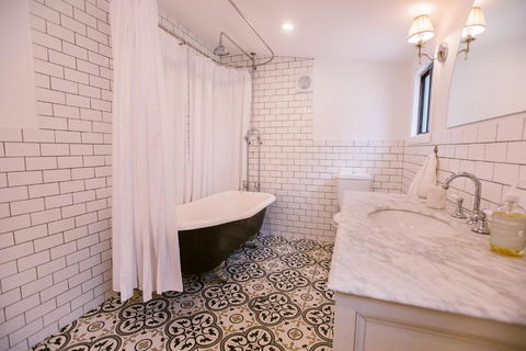 Pet-Friendly Highlands Home With Fireplace - Darwin Holiday 3