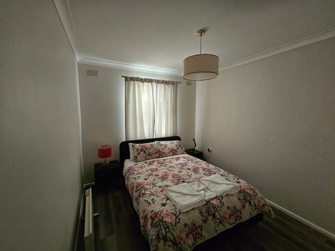 Phoenix House - Darwin Holiday 3