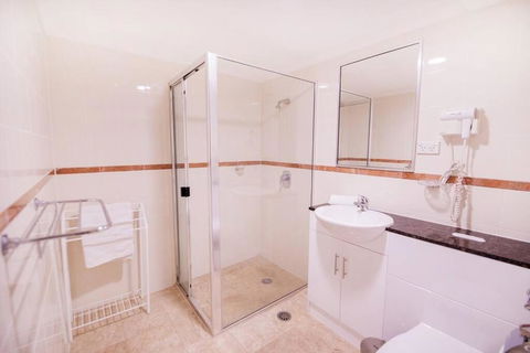 PI702 - Ideally Located Sydney CBD - Darwin Holiday 3
