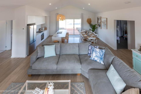 Pina Colada Shack-40 Marina Way - Darwin Holiday 2