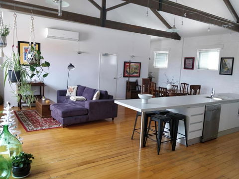 Pips On Mitchell - Beautiful Historic Apartment - Darwin Holiday 2