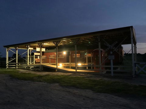 Platform One - Darwin Holiday 0