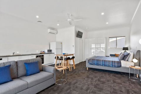 Port Lincoln Shark Apartment 6 - Darwin Holiday 0