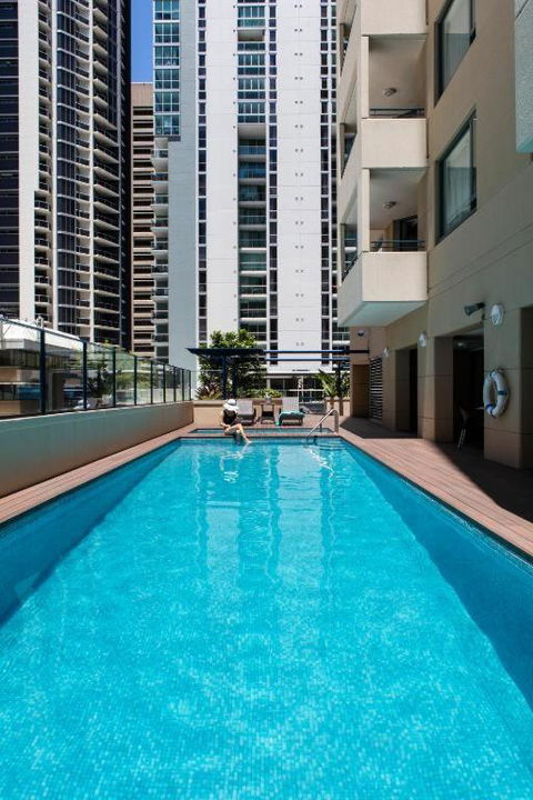 Quality Hotel Room CBD FREE PARK - Darwin Holiday 3