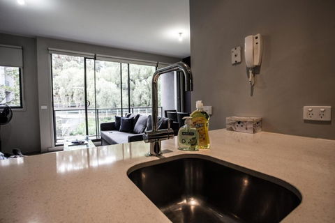 ReadySet Apartments On Altona - Darwin Holiday 3