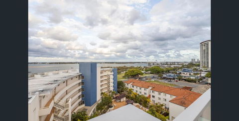 Private Bedroom And Bathroom In A Shared Apartment - Darwin Holiday 3