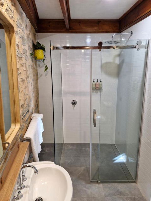 Private Guesthouse - Darwin Holiday 3