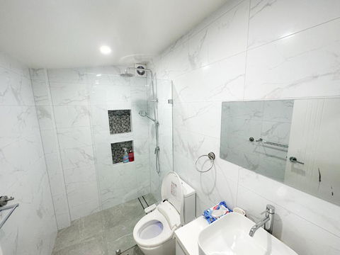 Private, Local Living Studio In Mascot, Airport - Darwin Holiday 1