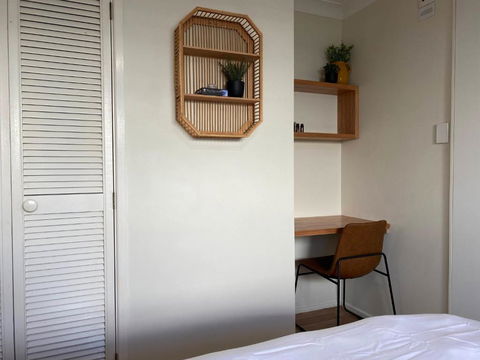 Private Guesthouse - Pet Friendly - Walk To Beach - Darwin Holiday 3