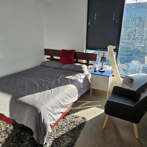 Private Bedroom & Bathroom In Shared Inner Brisbane Apartment - Darwin Holiday 3