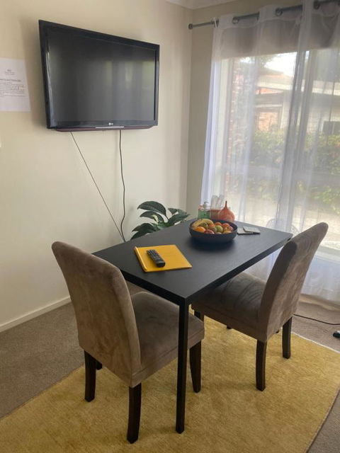 Private Room With Ensuite And Parking Close To Wollongong CBD - Darwin Holiday 1