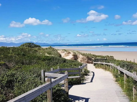 Prom Coast - Beach Abode - Sandy Point - Darwin Holiday 2