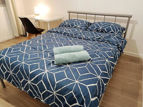 PROMO 2-Bedroom Villa Next To Train Station, FREE PARKING - Darwin Holiday 0
