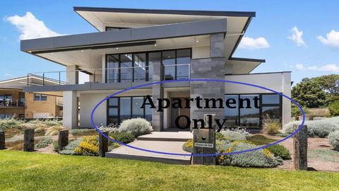 Puesta De Sol Apartment By Wine Coast Holidays - Darwin Holiday 0