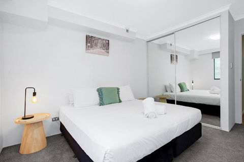 Pyrmont 2 Bed Apartment - Prime Location W Parking - Darwin Holiday 3