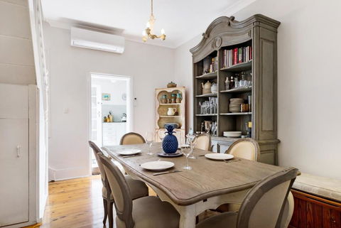Pyrmont Self-Contained Terrace House (64 BUL) - Darwin Holiday 0