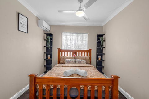 Quaint 2 Bedroom Fully Furnished Cottage - Darwin Holiday 1