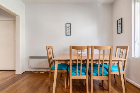 Quaint & Homey Ripponlea Flat - Darwin Holiday 3