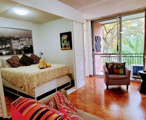 Quaint & Tranquil Subiaco 1 Bedroom Apartment - Darwin Holiday 2
