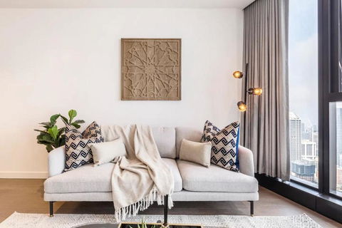 Queens Place Classy Lvl 69 Apt W Skyline Views - Darwin Holiday 2