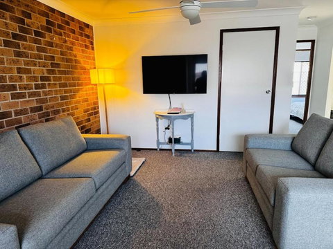 Quiet, 2bdrm Retreat In Tamworth - Darwin Holiday 0