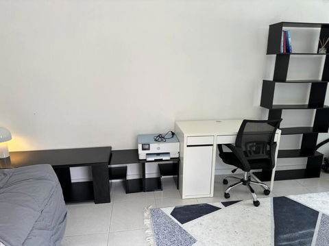 Quiet, Private Studio 1 Double Bed And Extra Matress - Darwin Holiday 2