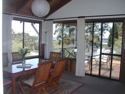 Rainbow House - Darwin Holiday 1