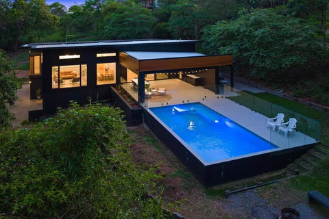 Rainforest Villa: Luxe Escape - Darwin Holiday 0