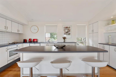 Range View House 23 Bristow Smith Ave Goolwa South-No Linen Included - Darwin Holiday 2