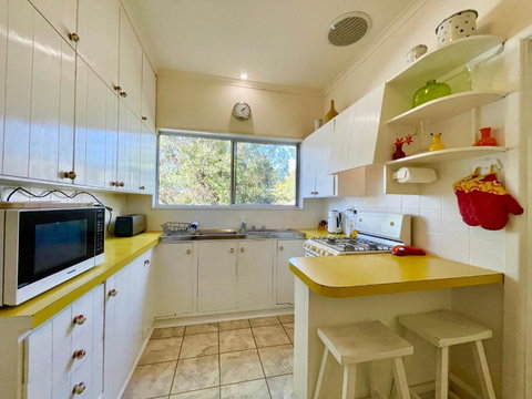 Raspberry Terrace Of Leura - Darwin Holiday 1