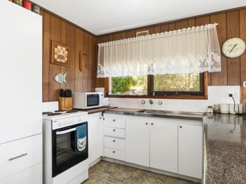 Raymond Coastal Cottage - Darwin Holiday 2