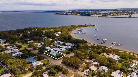 Raymond Island Retreat - Darwin Holiday 1
