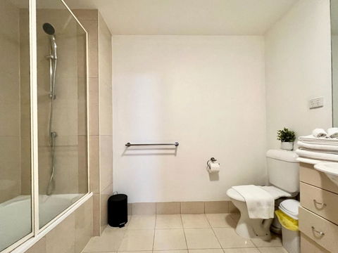 Readyset Apartments At The Summit - Darwin Holiday 3