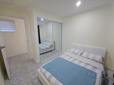 Realhome - Darwin Holiday 1