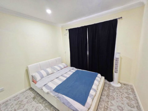 Realhome - Darwin Holiday 0