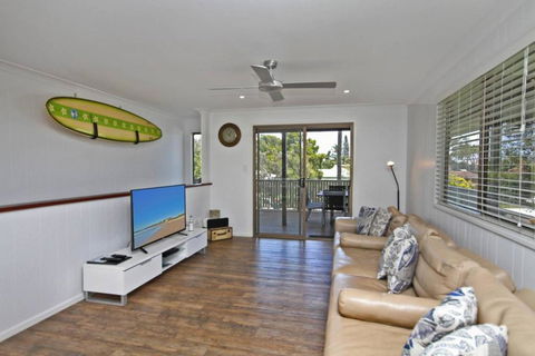 Red Door Beach House - Darwin Holiday 2