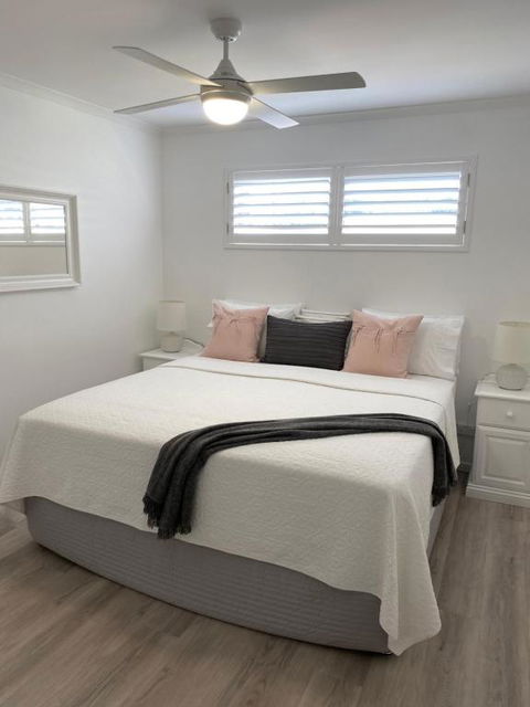 Rainbow Beach Dream Newly Renovated Stylish One Bedroom Apartment - Darwin Holiday 0