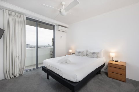 Astra Apartments Brisbane CBD - Darwin Holiday 3