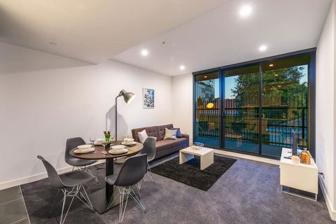 Astrina Box Hill 1 Bed Apartment - Darwin Holiday 0